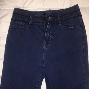 BDG Super high rise twig jeans size 26
